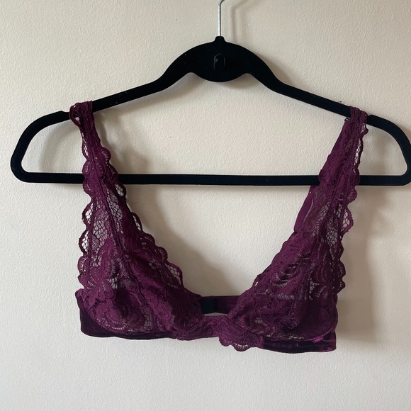 Sam Edelman Other - 🛑SOLD🛑 Sam Edelman Womens Velvet & Lace Bralette  S
